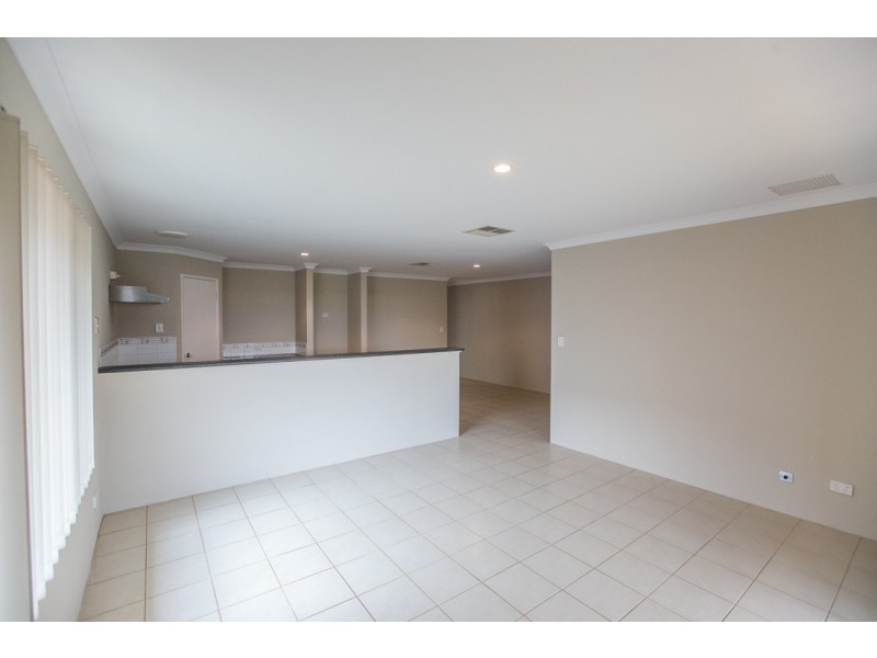 21 Halfpenny, Byford WA 6122