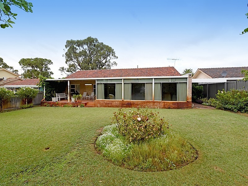 72 Donegal Road, Floreat WA 6014