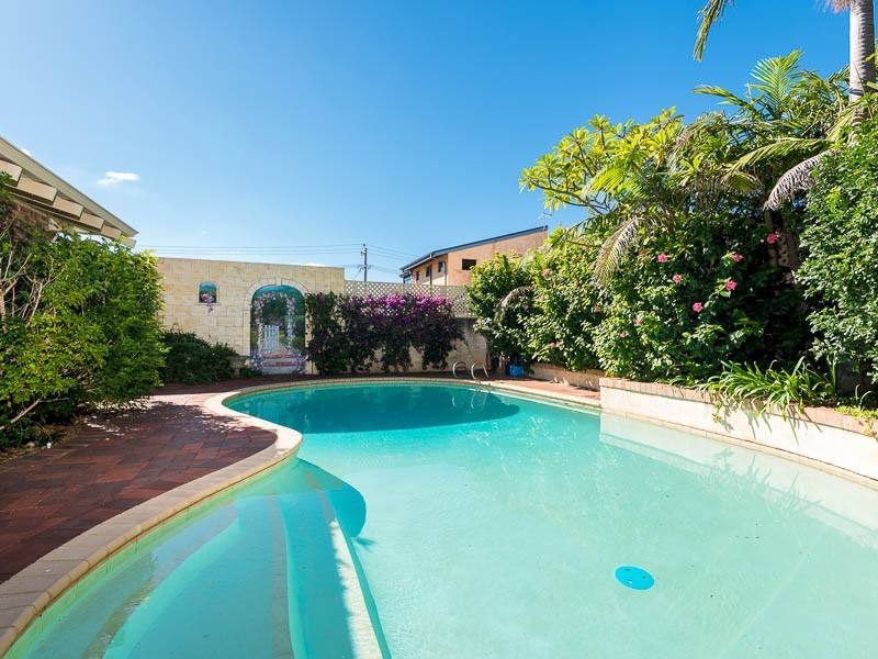 4 Highbridge Way,, Karrinyup WA 6018