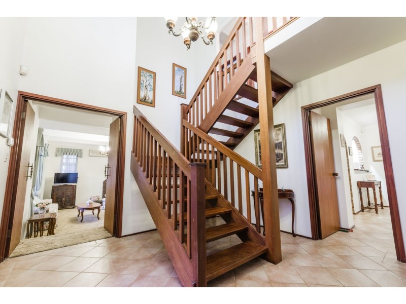 4 Highbridge Way,, Karrinyup WA 6018