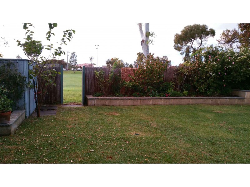 14 Batavia Place, Kallaroo WA 6025