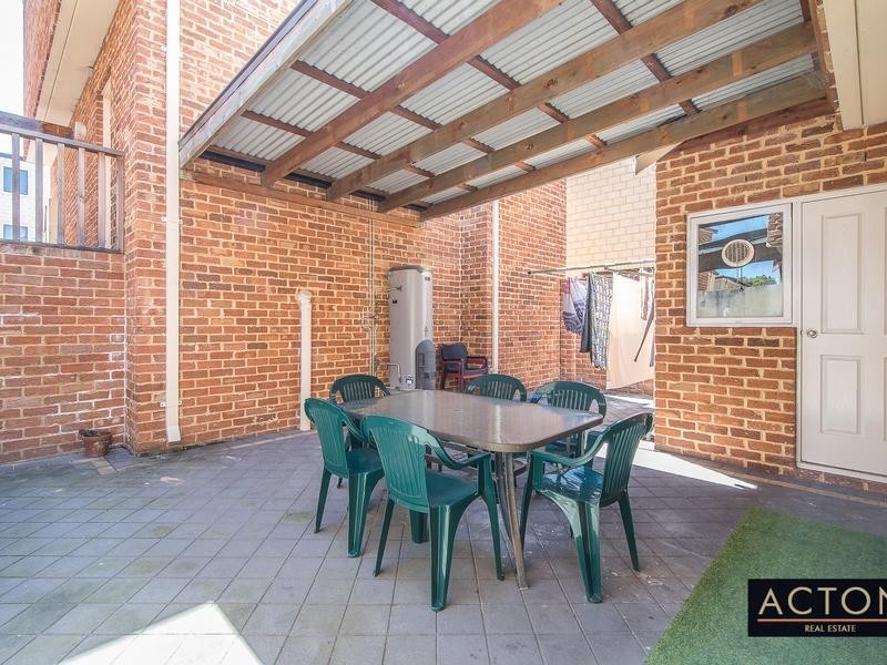 43B Lakeside Drive, Joondalup WA 6027