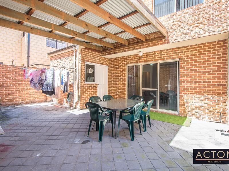 43B Lakeside Drive, Joondalup WA 6027
