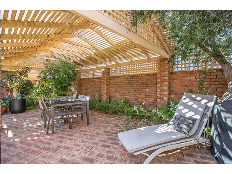 1 Karla Place, City Beach WA 6015