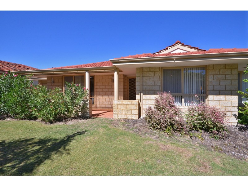 34 Banks Avenue, Hillarys WA 6025