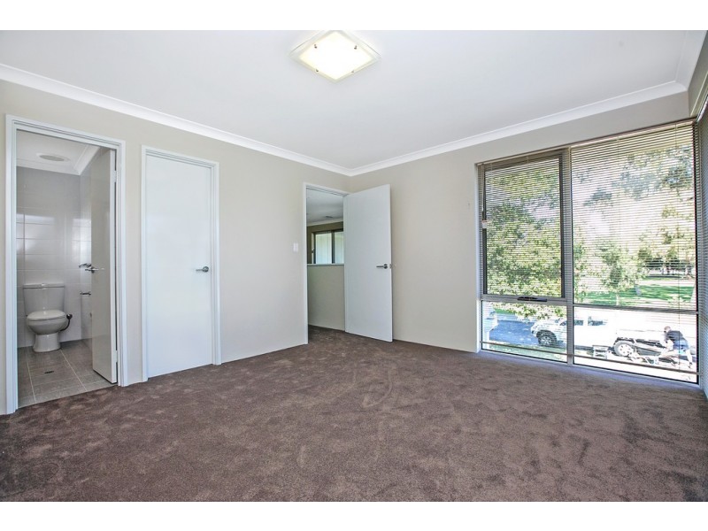 13 Clague Street, Rivervale WA 6103