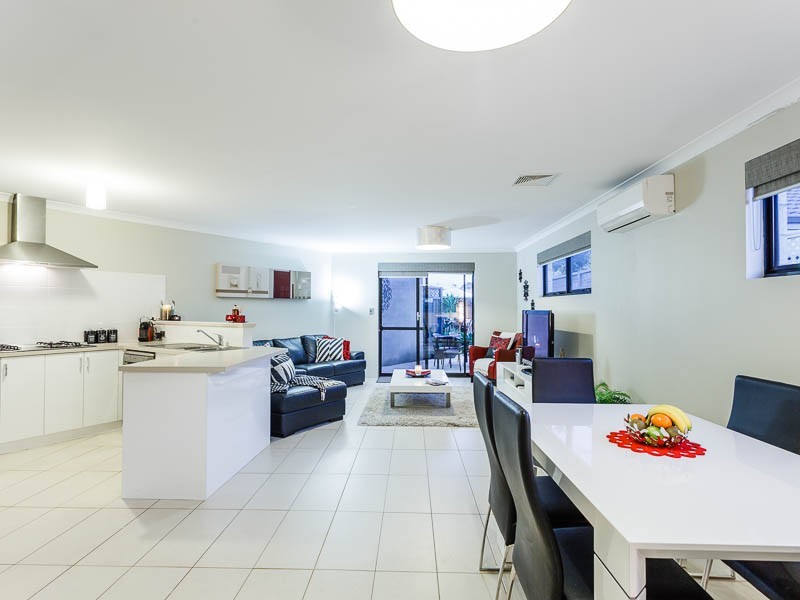 45A Hackbridge Way, Bayswater WA 6053