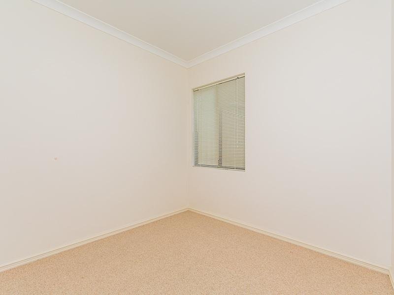 4/36 Arkana Road, Westminster WA 6061