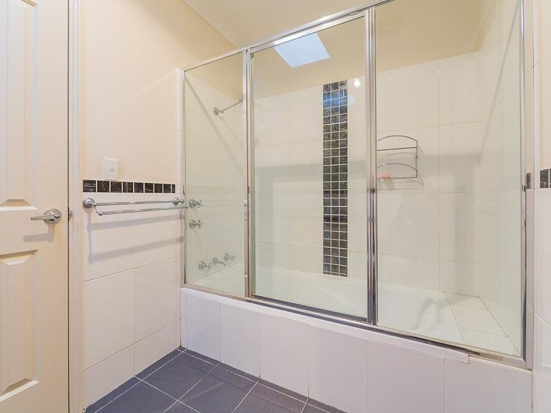 4/36 Arkana Road, Westminster WA 6061