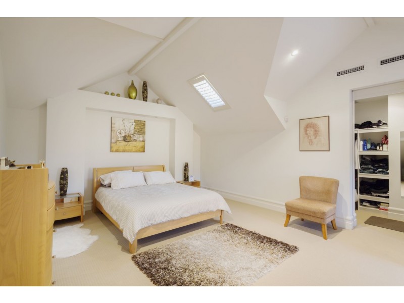 179A Eighth Ave, Inglewood WA 6052