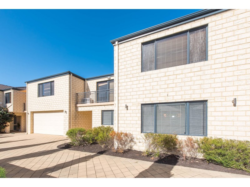 124B Huntriss Road, Doubleview WA 6018