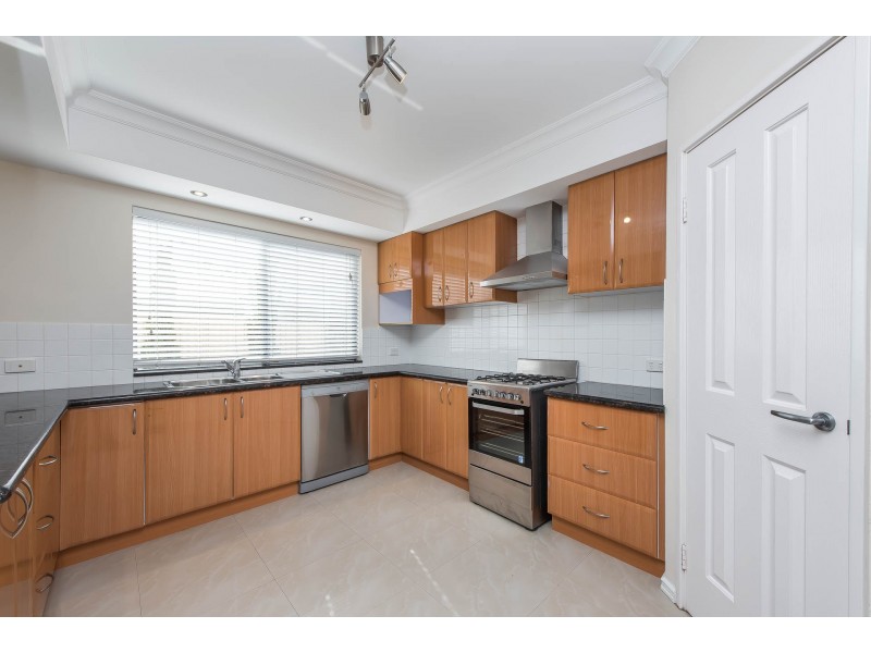 124B Huntriss Road, Doubleview WA 6018