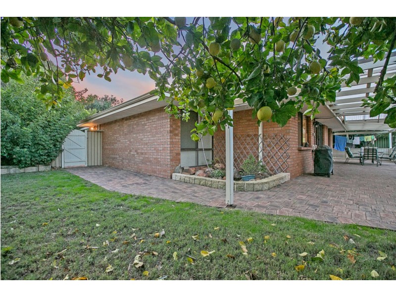 5 Talbot Drive, Kingsley WA 6026