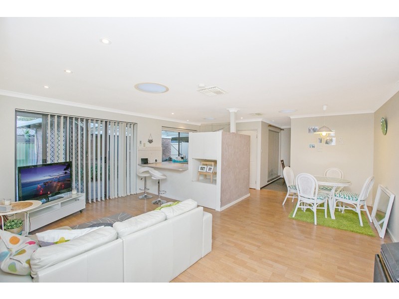 5 Talbot Drive, Kingsley WA 6026