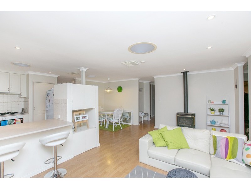 5 Talbot Drive, Kingsley WA 6026