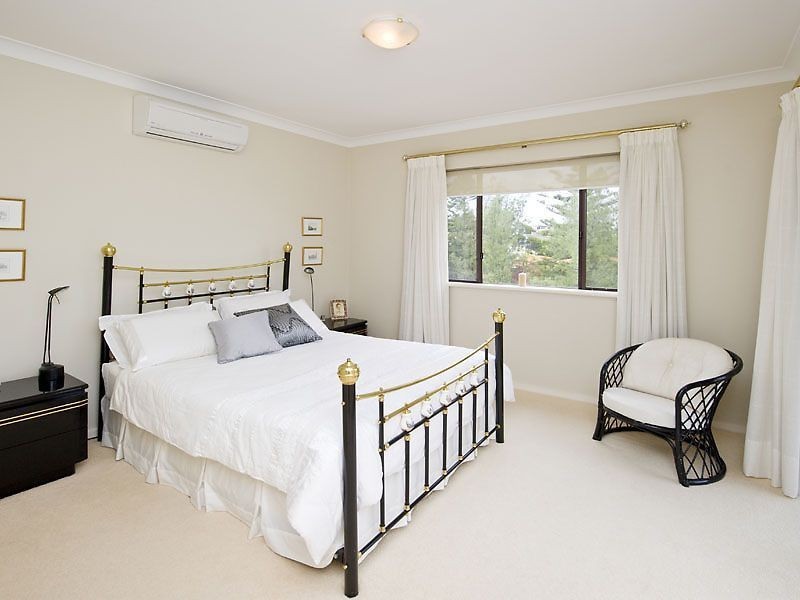 15 Wayeela Place, City Beach WA 6015