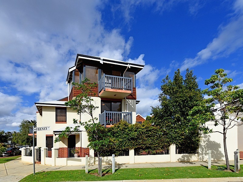 15/42 Burns Street, North Fremantle WA 6159