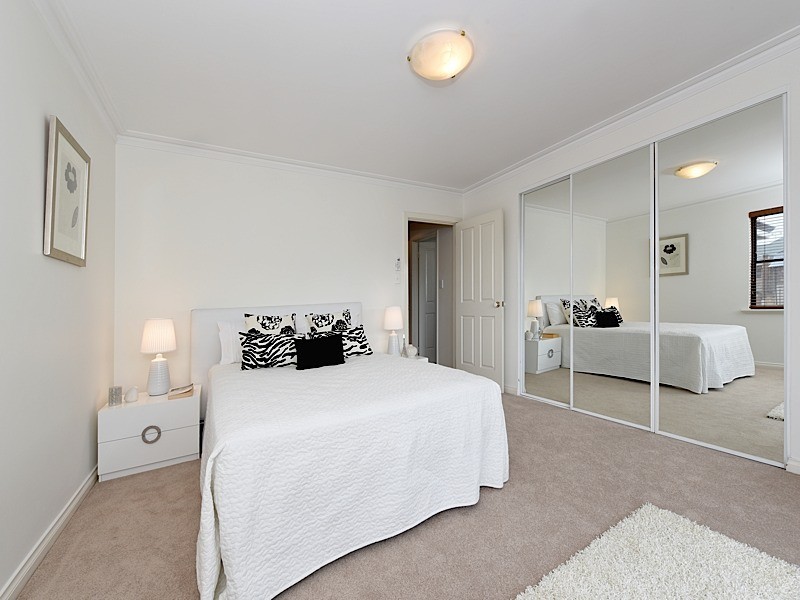 15/42 Burns Street, North Fremantle WA 6159