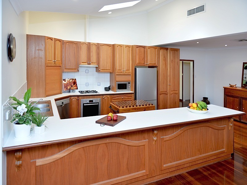 7 Caithness Road, Floreat WA 6014