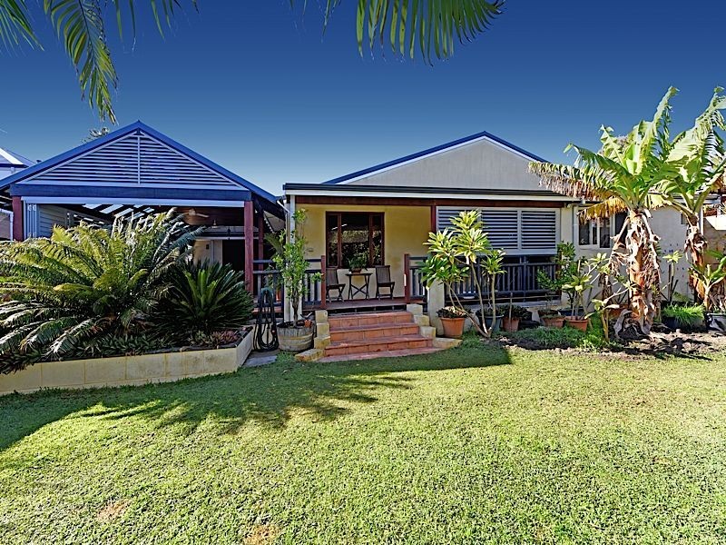 7 Caithness Road, Floreat WA 6014