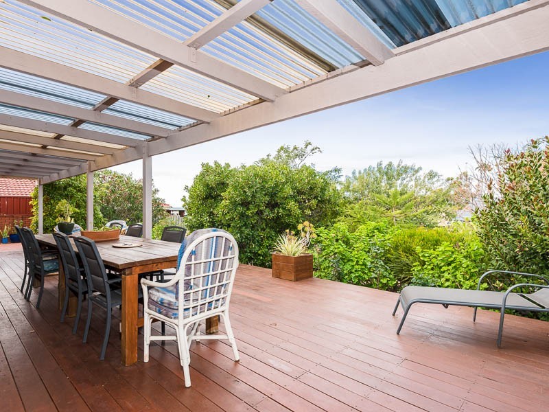 18 Tremont Place, Craigie WA 6025