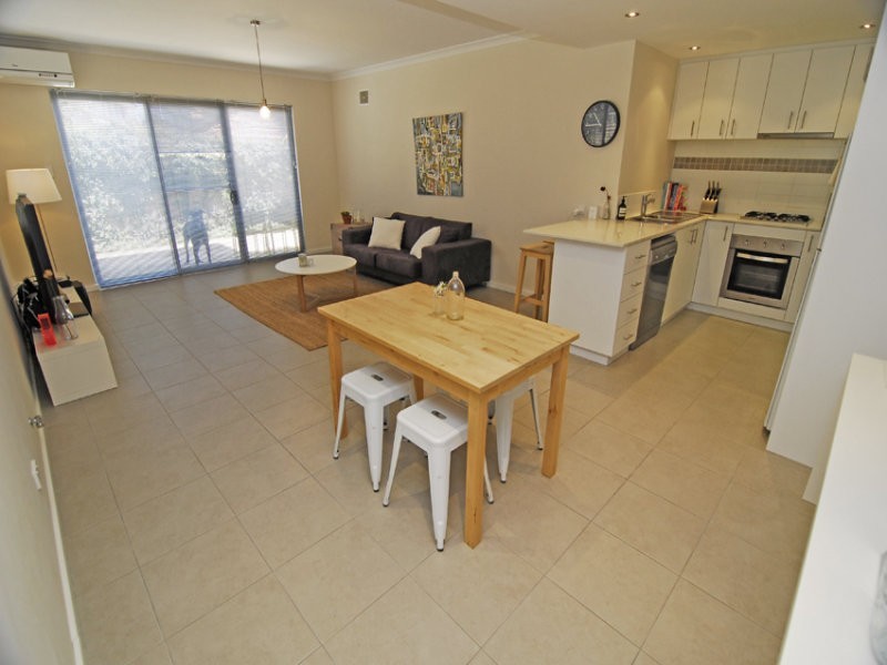 3/4 Langley Place, Innaloo WA 6018