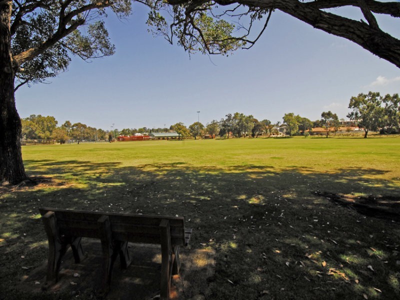 3/4 Langley Place, Innaloo WA 6018