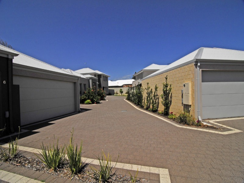 3/4 Langley Place, Innaloo WA 6018