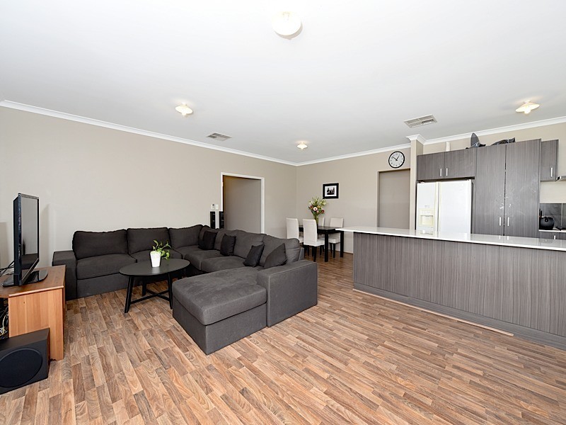 30A Valentine Avenue, Dianella WA 6059