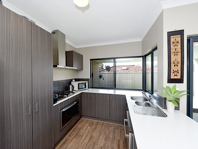 30A Valentine Avenue, Dianella WA 6059