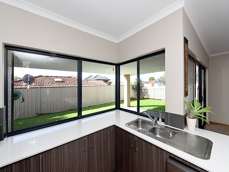 30A Valentine Avenue, Dianella WA 6059