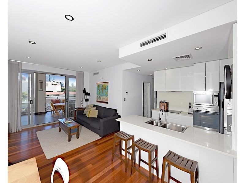 21/52 Wickham Street, East Perth WA 6004