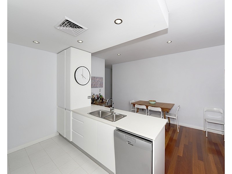 21/52 Wickham Street, East Perth WA 6004