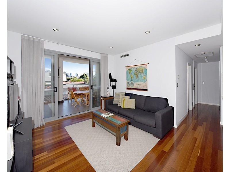 21/52 Wickham Street, East Perth WA 6004