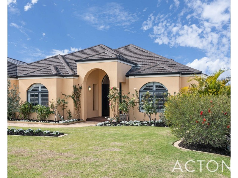 19 Richardson Road, Coogee WA 6166