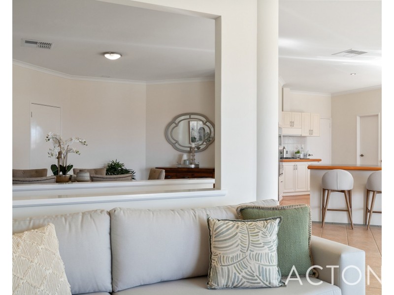 19 Richardson Road, Coogee WA 6166