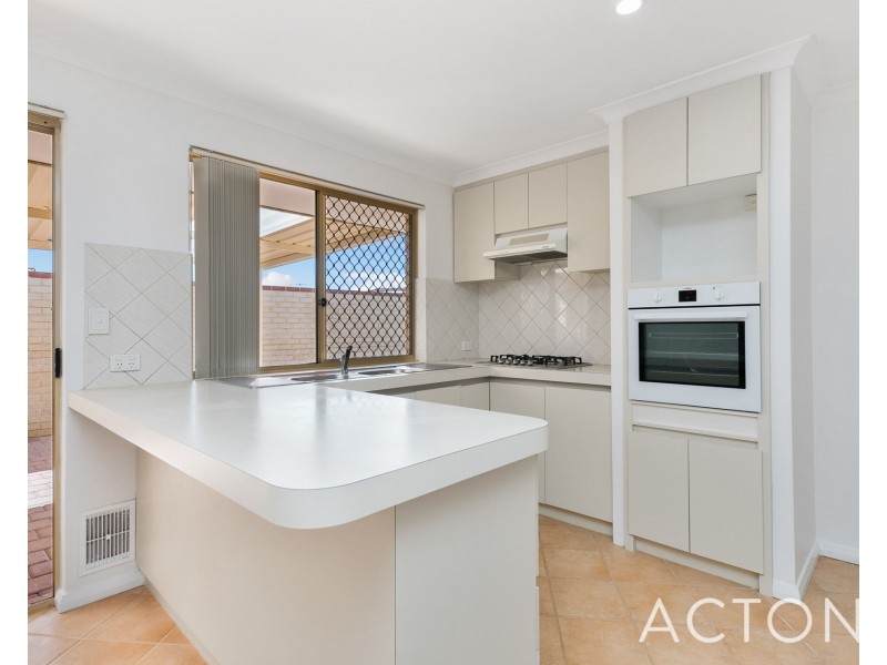 B/17 Daffodil Court, Spearwood WA 6163