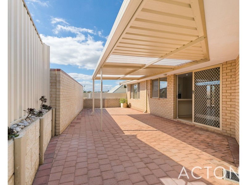 B/17 Daffodil Court, Spearwood WA 6163
