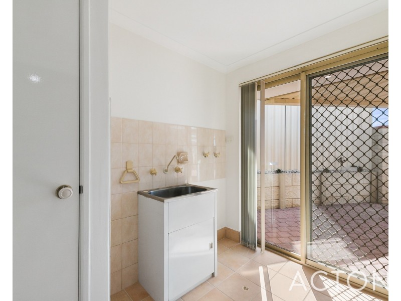 B/17 Daffodil Court, Spearwood WA 6163