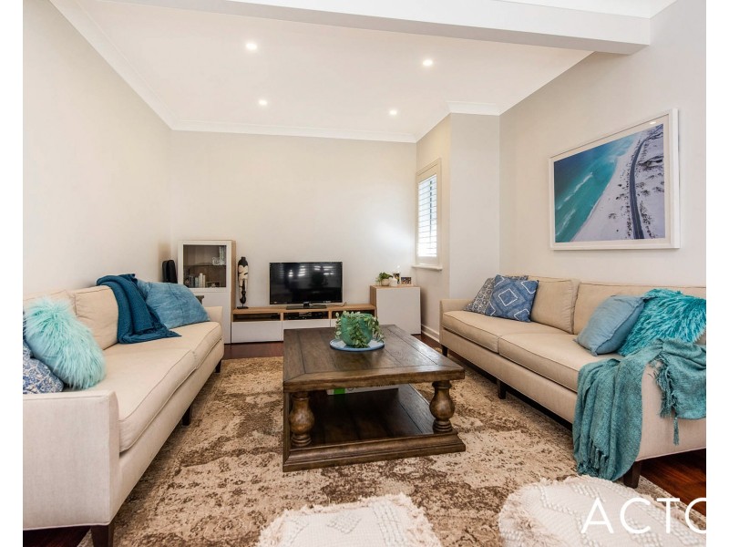 11 Kilkenny Road, Floreat WA 6014