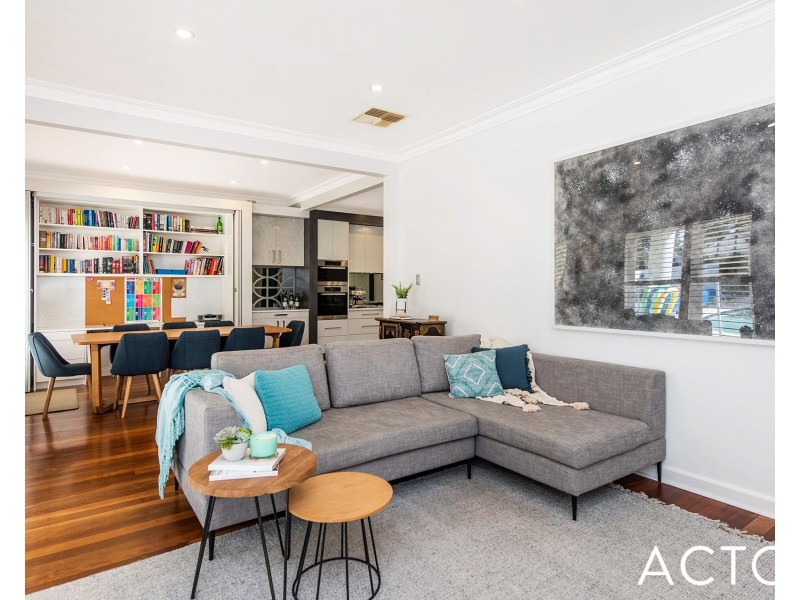 11 Kilkenny Road, Floreat WA 6014