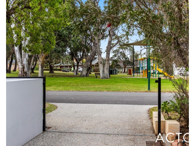 11 Kilkenny Road, Floreat WA 6014