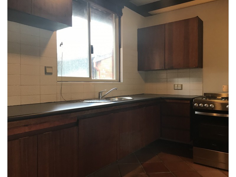 2/25 Comer Street, Como WA 6152
