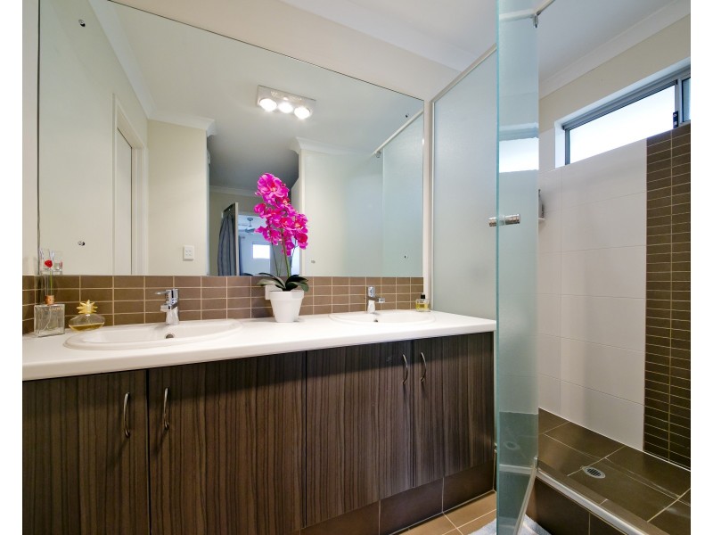 3 Sunbird Way, Gwelup WA 6018