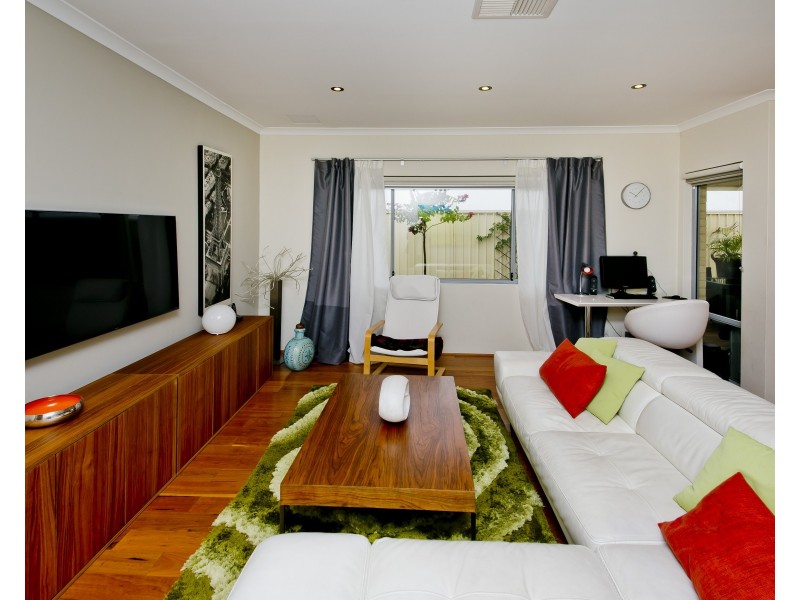 3 Sunbird Way, Gwelup WA 6018