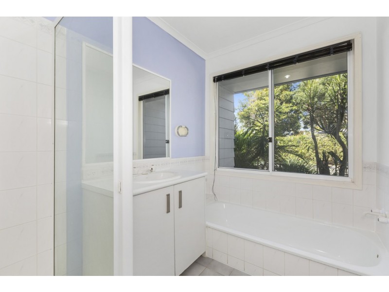 74 Lakeview Terrace, Bilambil Heights NSW 2486