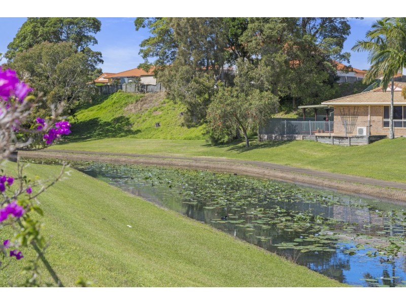 2 / 8 Cromer Court, Banora Point NSW 2486