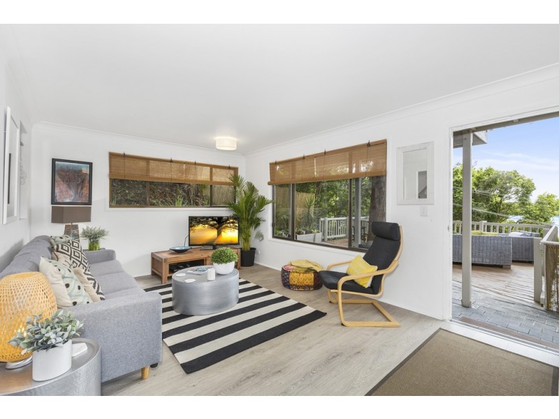 158 Broadwater Esplanade, Bilambil Heights NSW 2486