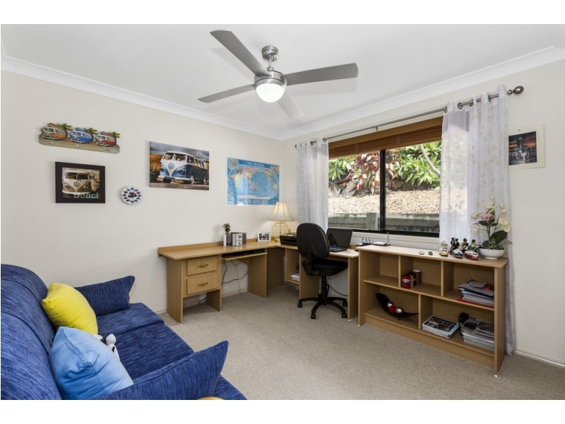 7 White Fig Court, Banora Point NSW 2486