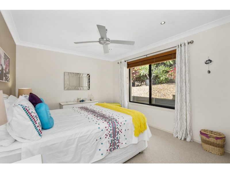 7 White Fig Court, Banora Point NSW 2486
